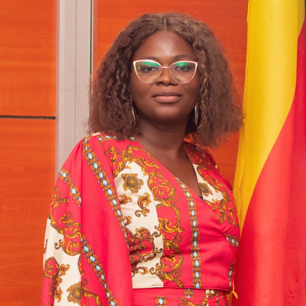 Anne Ella MAHOUKPO